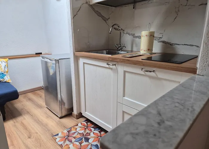 La Bella Mansardina Genua